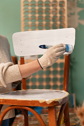 Pintar muebles sin lijar