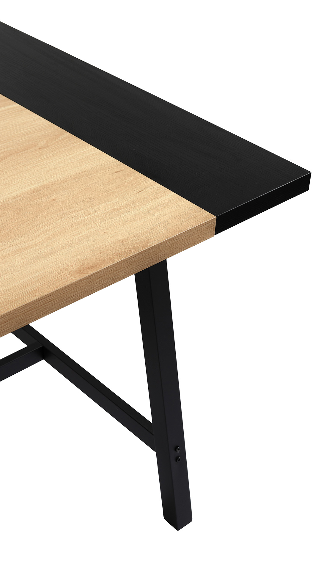 Mesa Comedor 160 cm Roble Negro Skog Detalle | Top Mueble